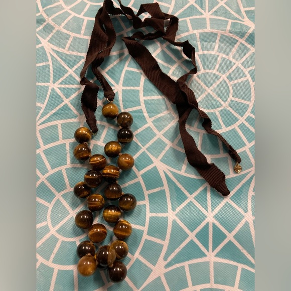 💛TODAY***$10***Vintage J. Crew variegated brown marbled stone necklace. - Picture 2 of 3